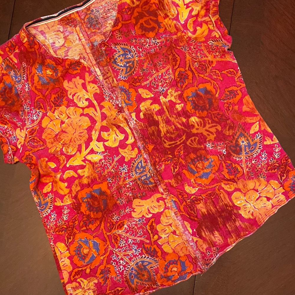 Anthropologie Pilcro Floral Spliced Neck Pintuck Tee L
